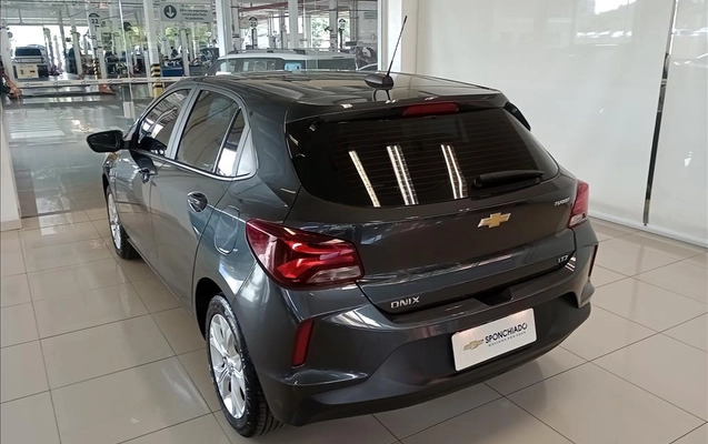 imagem-https://www.socarrao.com.br/sc-vehicle-images-prod/4124711/1790358392139-24b970d0-e6d3-47bc-9506-521c44916f6420260825111351.jpeg