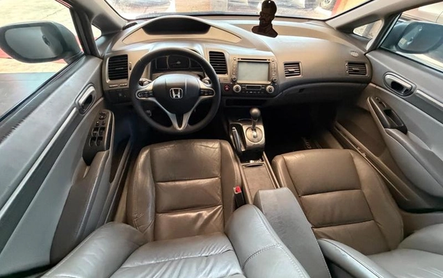 imagem-https://www.socarrao.com.br/sc-vehicle-images-prod/4124988/1790359295231-8514023_14_B_dc132c8863.jpeg
