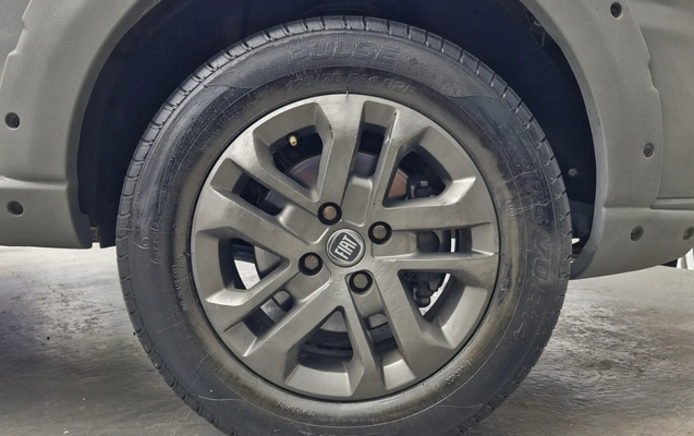 imagem-https://www.socarrao.com.br/sc-vehicle-images-prod/4125033/1790359213797-MTUuanBlZw.jpeg