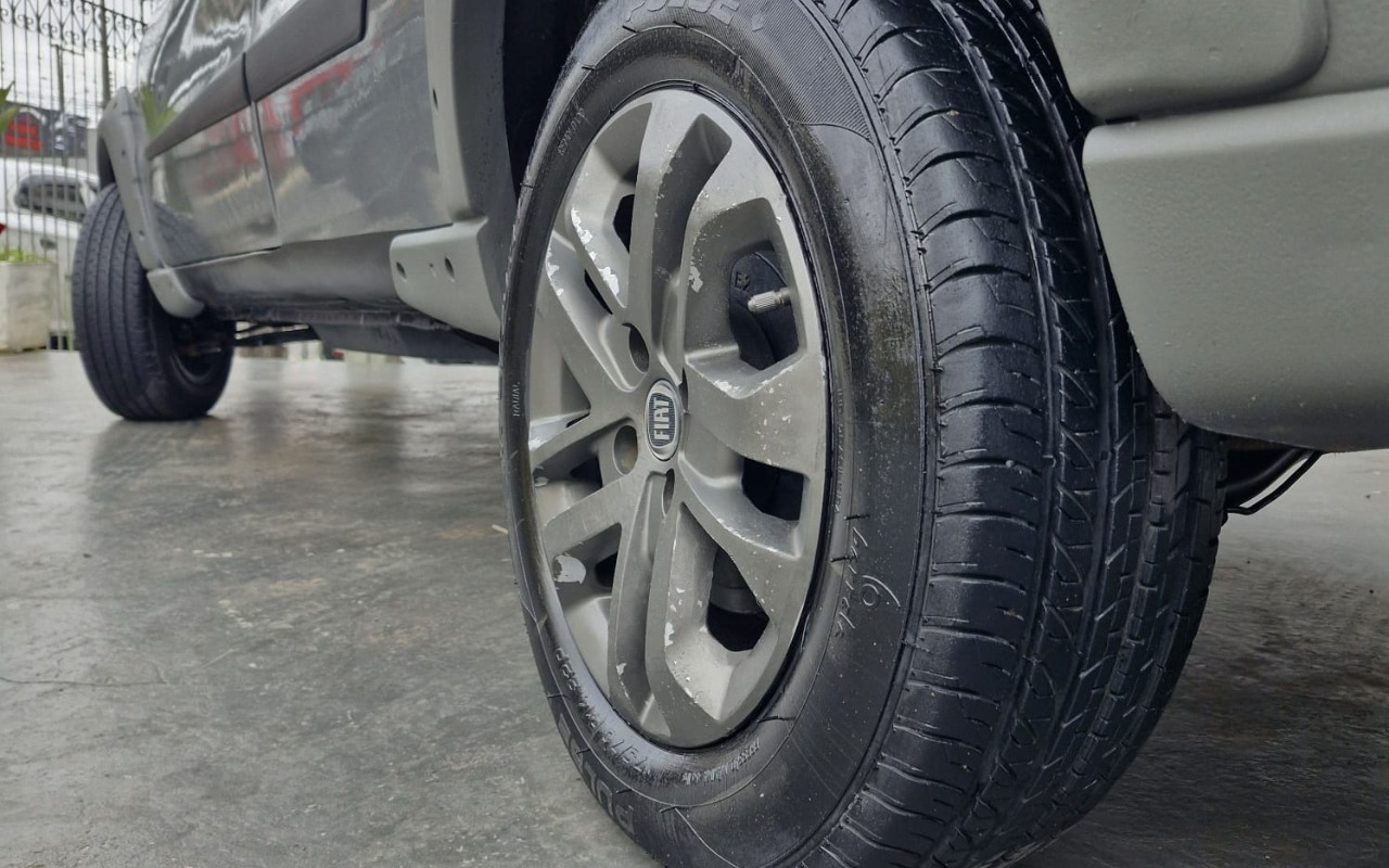 imagem-https://www.socarrao.com.br/sc-vehicle-images-prod/4125033/1790359214378-MTkuanBlZw.jpeg