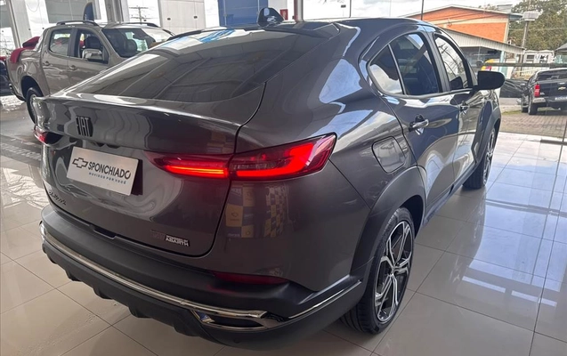 imagem-https://www.socarrao.com.br/sc-vehicle-images-prod/4125129/1790359412340-a17f6b5c-1b18-48f6-a81f-ebcb55a7bff120260924112607.jpeg