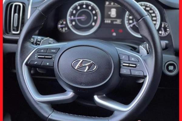 imagem-https://www.socarrao.com.br/sc-vehicle-images-prod/4125141/1790359432800-8450019_7_B_f13670510c.jpg