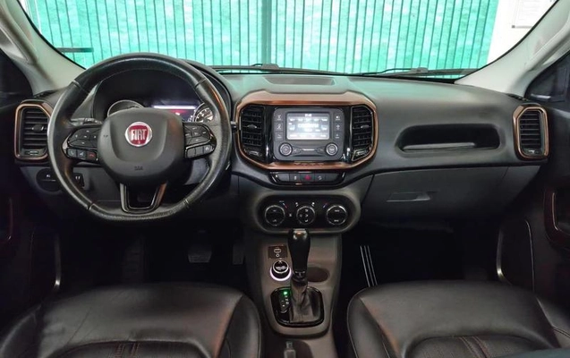 imagem-https://www.socarrao.com.br/sc-vehicle-images-prod/4125201/1790367965052-8503663_12_B_043e930af3.jpeg