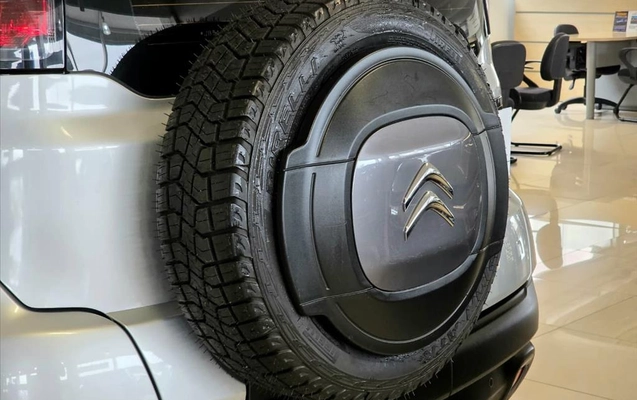 imagem-https://www.socarrao.com.br/sc-vehicle-images-prod/4125252/1790383642155-35d6660d-c9dd-434f-bdcf-b81419b4e1f520260901142551.jpeg
