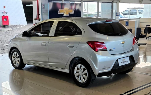 imagem-https://www.socarrao.com.br/sc-vehicle-images-prod/4125294/1790359712993-6fd63071-06d3-43b0-89d1-5c7621a260f420260909174813.jpeg