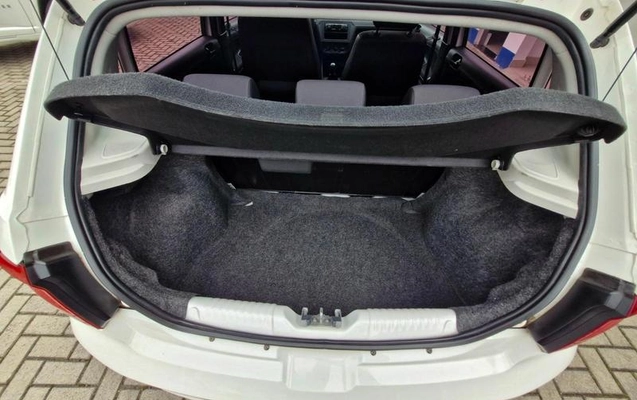 imagem-https://www.socarrao.com.br/sc-vehicle-images-prod/4125335/1790359783032-8448673_18_B_ae1a8828b4.jpeg