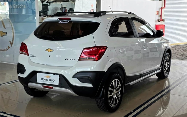 imagem-https://www.socarrao.com.br/sc-vehicle-images-prod/4125404/1790384182010-0248ef7f-8fb5-4a8b-83ee-26bcc70b753a20260923084231.jpeg