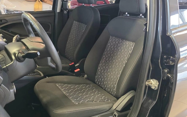 imagem-https://www.socarrao.com.br/sc-vehicle-images-prod/4125406/1790359930050-f0f4d91d-f786-4baa-895a-79ccaafa351220260921111309.jpeg