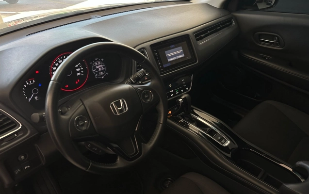 imagem-https://www.socarrao.com.br/sc-vehicle-images-prod/4125425/1790360263244-Ui5qcGVn.jpeg