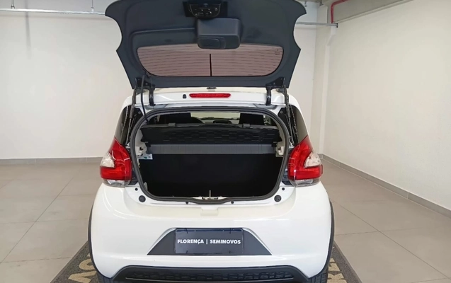 imagem-https://www.socarrao.com.br/sc-vehicle-images-prod/4125431/1790360108394-NvbD5trRBwxiPfOBiCJxumsMAH4LGKOD.jpg
