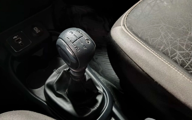 imagem-https://www.socarrao.com.br/sc-vehicle-images-prod/4125431/1790360108405-hCcSVKcyeIS94mdtMlpfK08kh7bdxo9a.jpg