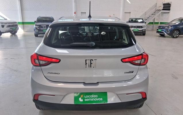 imagem-https://www.socarrao.com.br/sc-vehicle-images-prod/4125444/1790360181179-2_031617.jpg