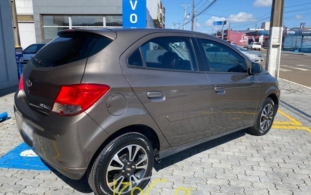 imagem-https://www.socarrao.com.br/sc-vehicle-images-prod/4125452/1790360236741-Hpirx1eM4IAVU5yiMW7Xoi3ub2Sg6Tby.jpg