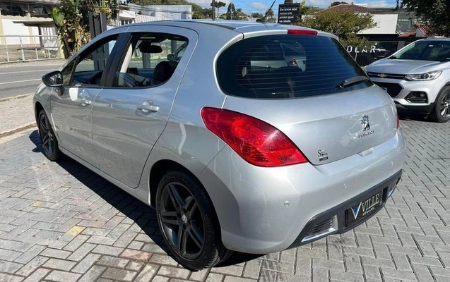 imagem-https://www.socarrao.com.br/sc-vehicle-images-prod/4125590/1790867432529-8514210_0_B_7b28f17e47.jpeg