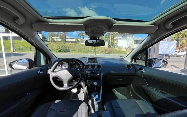 imagem-https://www.socarrao.com.br/sc-vehicle-images-prod/4125590/1792011048240-8514210_15_B_f5c4903bf6.jpeg