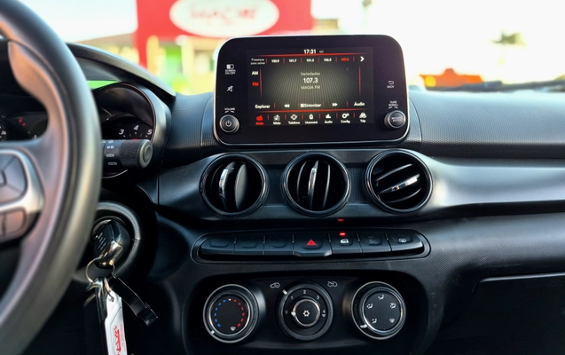 imagem-https://www.socarrao.com.br/sc-vehicle-images-prod/4125796/1790360980483-003_4538fac64755bed2c5b0b1bd6c033678.jpg