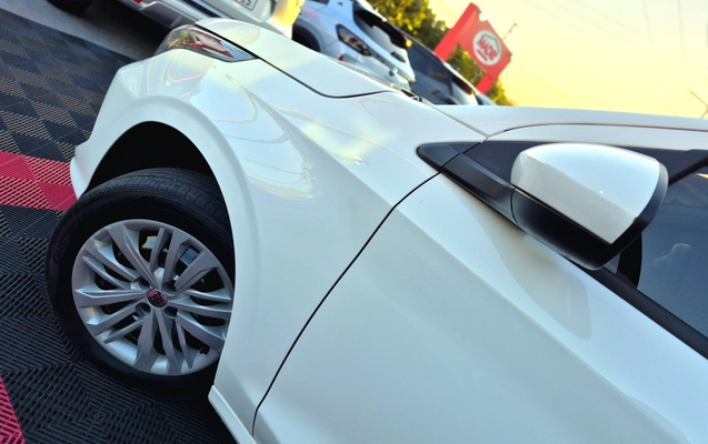 imagem-https://www.socarrao.com.br/sc-vehicle-images-prod/4125796/1790360980495-003_53d0c6c7e0b981dac451f5696f407668.jpg