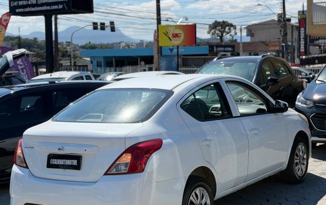 imagem-https://www.socarrao.com.br/sc-vehicle-images-prod/4125797/1790361011887-69436ab6bd1b95322.jpg
