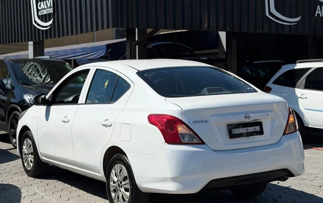 imagem-https://www.socarrao.com.br/sc-vehicle-images-prod/4125797/1790361011891-69436ab6bd203a00d.jpg