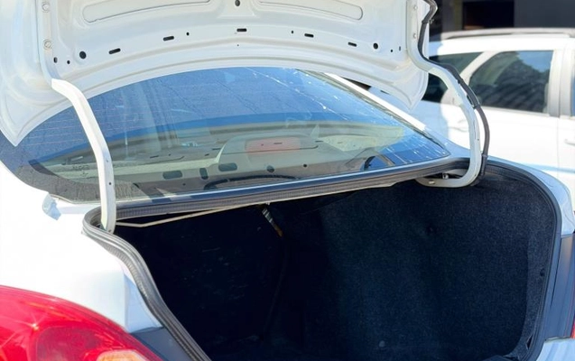 imagem-https://www.socarrao.com.br/sc-vehicle-images-prod/4125797/1790361011893-69436ab6bd216655e.jpg