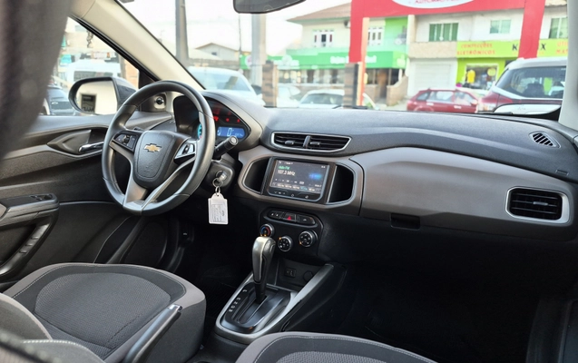 imagem-https://www.socarrao.com.br/sc-vehicle-images-prod/4125827/1790361144390-003_f012cb9ffc74c5bfb8aa94fd1f50cb1e.jpg