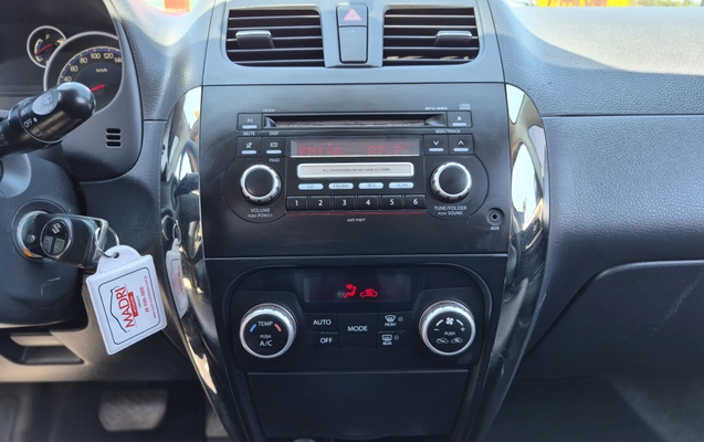 imagem-https://www.socarrao.com.br/sc-vehicle-images-prod/4126052/1790361446323-003_de8496cae5170cc5ca556f845e94eeec.jpg