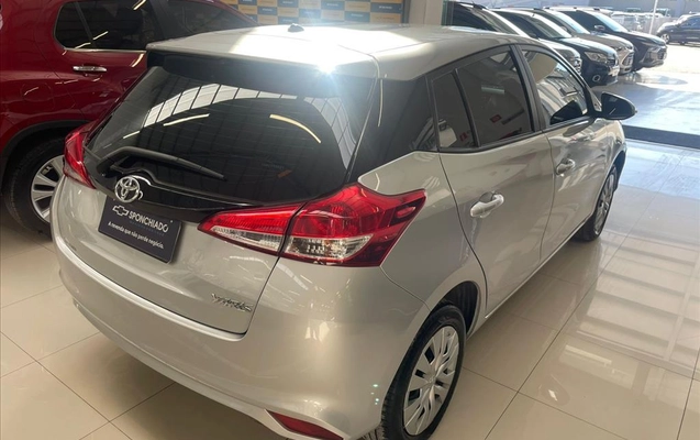 imagem-https://www.socarrao.com.br/sc-vehicle-images-prod/4126072/1790368785050-cdf9b673-141c-43a1-8c8f-fee91d0e50d820260626142448.jpeg