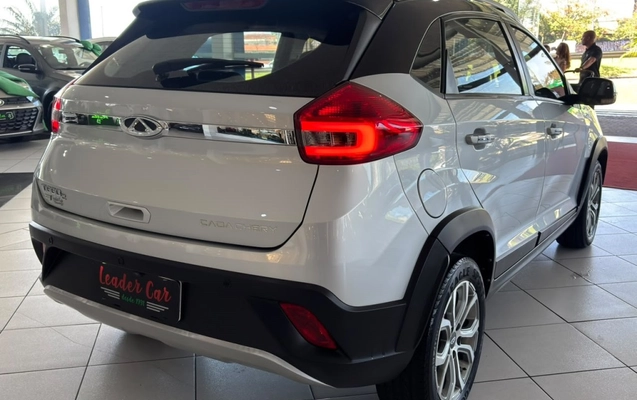 imagem-https://www.socarrao.com.br/sc-vehicle-images-prod/4126087/1790361628643-13_033928.jpg
