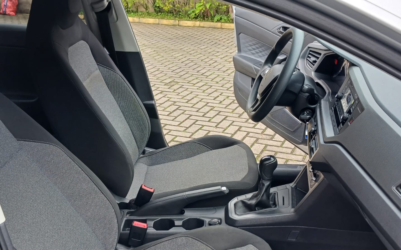 imagem-https://www.socarrao.com.br/sc-vehicle-images-prod/4126094/1790362064789-NDk2MTI5ZjEtZjNkMi00OTRlLThmZjgtNjliZWFiMGY4ODg3LmpwZw.jpg