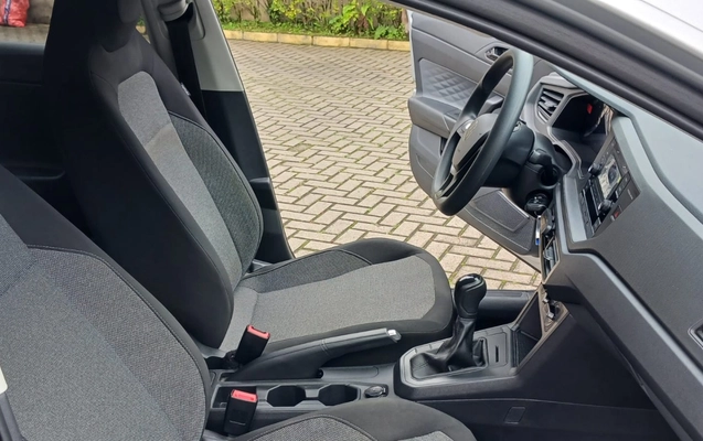 imagem-https://www.socarrao.com.br/sc-vehicle-images-prod/4126094/1790362064789-NDk2MTI5ZjEtZjNkMi00OTRlLThmZjgtNjliZWFiMGY4ODg3LmpwZw.jpg