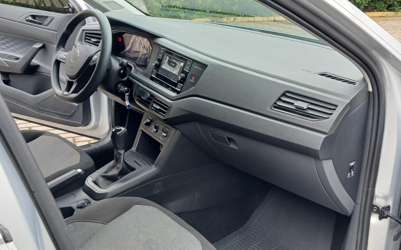 imagem-https://www.socarrao.com.br/sc-vehicle-images-prod/4126094/1790362065120-OTdjMTBhOWUtNWRhZi00OTFkLThlMjAtMGEzZmM4YjJiZWZiLmpwZw.jpg