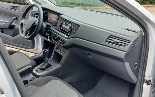 imagem-https://www.socarrao.com.br/sc-vehicle-images-prod/4126094/1790362065120-OTdjMTBhOWUtNWRhZi00OTFkLThlMjAtMGEzZmM4YjJiZWZiLmpwZw.jpg