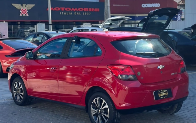 imagem-https://www.socarrao.com.br/sc-vehicle-images-prod/4126150/1790452051529-gb-ab99fd7.jpeg
