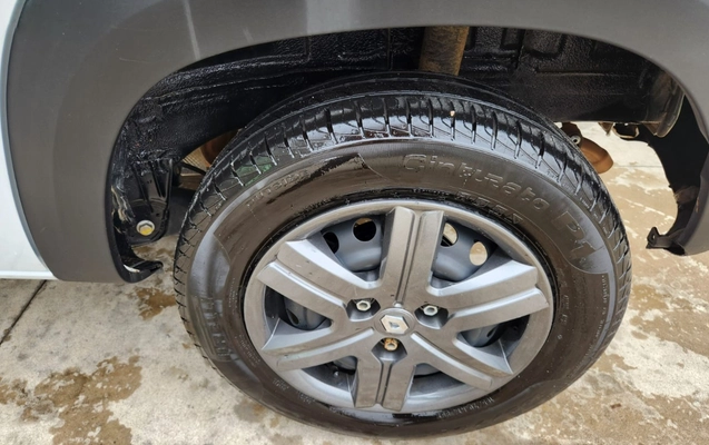 imagem-https://www.socarrao.com.br/sc-vehicle-images-prod/4126215/1790362097192-V2hhdHNBcHAgSW1hZ2UgMjAyNi0wOS0yNSBhdCAwOS41OC4wNCAoMSkuanBlZw.jpeg