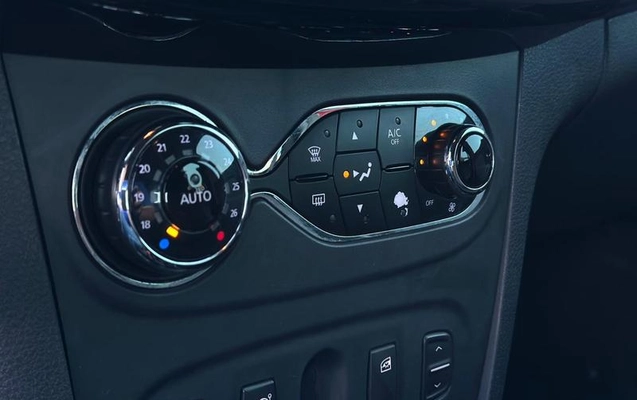 imagem-https://www.socarrao.com.br/sc-vehicle-images-prod/4126351/1790371705998-8514434_17_B_09a0676ec8.jpeg