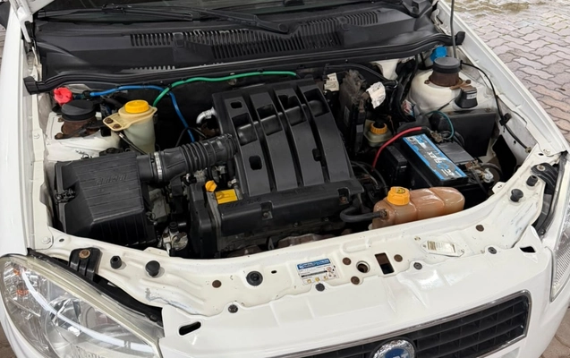 imagem-https://www.socarrao.com.br/sc-vehicle-images-prod/4126457/1790362467422-V2hhdHNBcHAgSW1hZ2UgMjAyNi0wOS0yNSBhdCAxMS40MC4zNSBBTSAoMikuanBlZw.jpeg