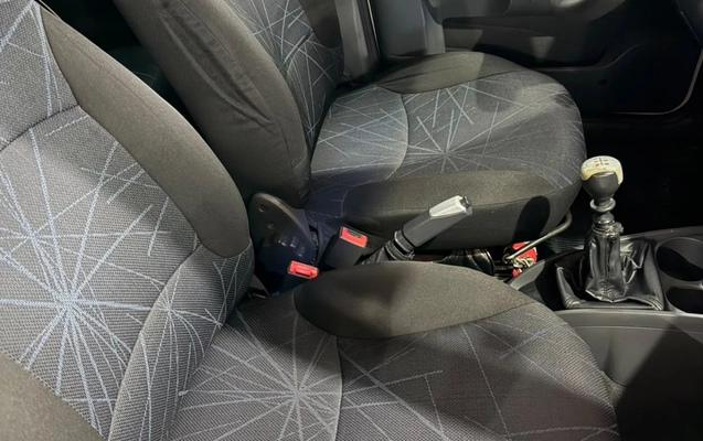 imagem-https://www.socarrao.com.br/sc-vehicle-images-prod/4126457/1790362468232-V2hhdHNBcHAgSW1hZ2UgMjAyNi0wOS0yNSBhdCAxMS40MC4zNyBBTS5qcGVn.jpeg