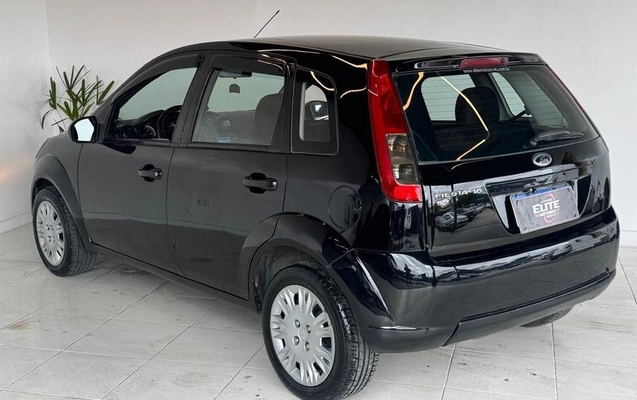 imagem-https://www.socarrao.com.br/sc-vehicle-images-prod/4126458/1790794285477-8473043_4_B_e6a6558fda.jpeg