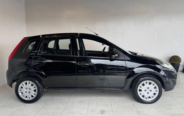imagem-https://www.socarrao.com.br/sc-vehicle-images-prod/4126458/1790794285479-8473043_4_B_308dce48cb.jpeg