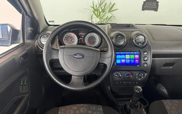 imagem-https://www.socarrao.com.br/sc-vehicle-images-prod/4126458/1790794285488-8473043_11_B_d001d60d0d.jpeg