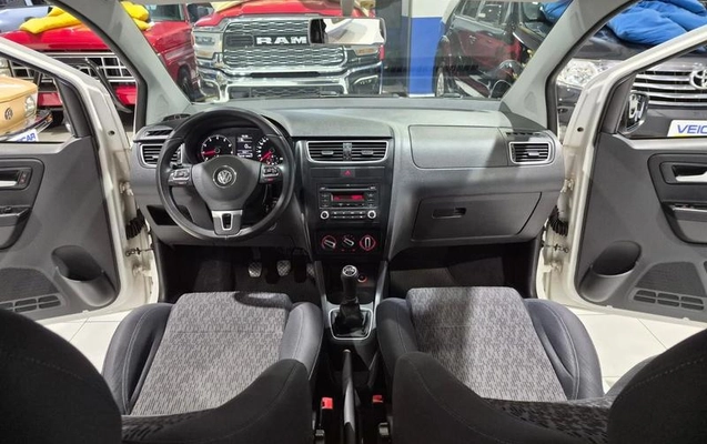 imagem-https://www.socarrao.com.br/sc-vehicle-images-prod/4126463/1790365147078-8482457_16_B_565435af66.jpeg