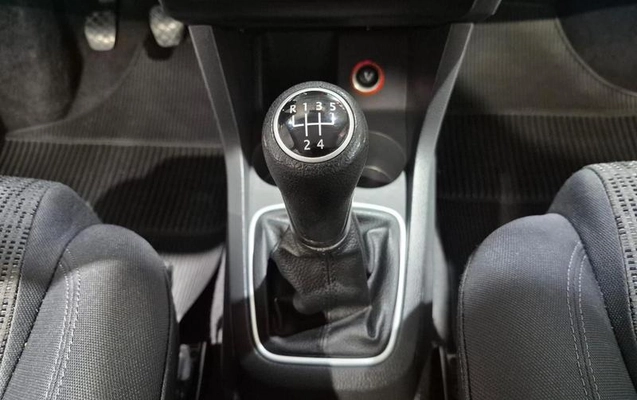 imagem-https://www.socarrao.com.br/sc-vehicle-images-prod/4126463/1790365147081-8482457_18_B_07d82228c5.jpeg