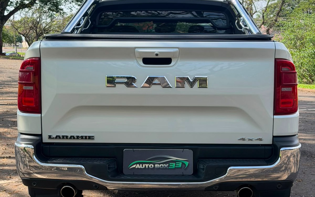 imagem-https://www.socarrao.com.br/sc-vehicle-images-prod/4126474/1790362599940-V2hhdHNBcHAgSW1hZ2UgMjAyNi0wOS0yNSBhdCAxNS41MC41OSAoNSkuanBlZw.jpeg