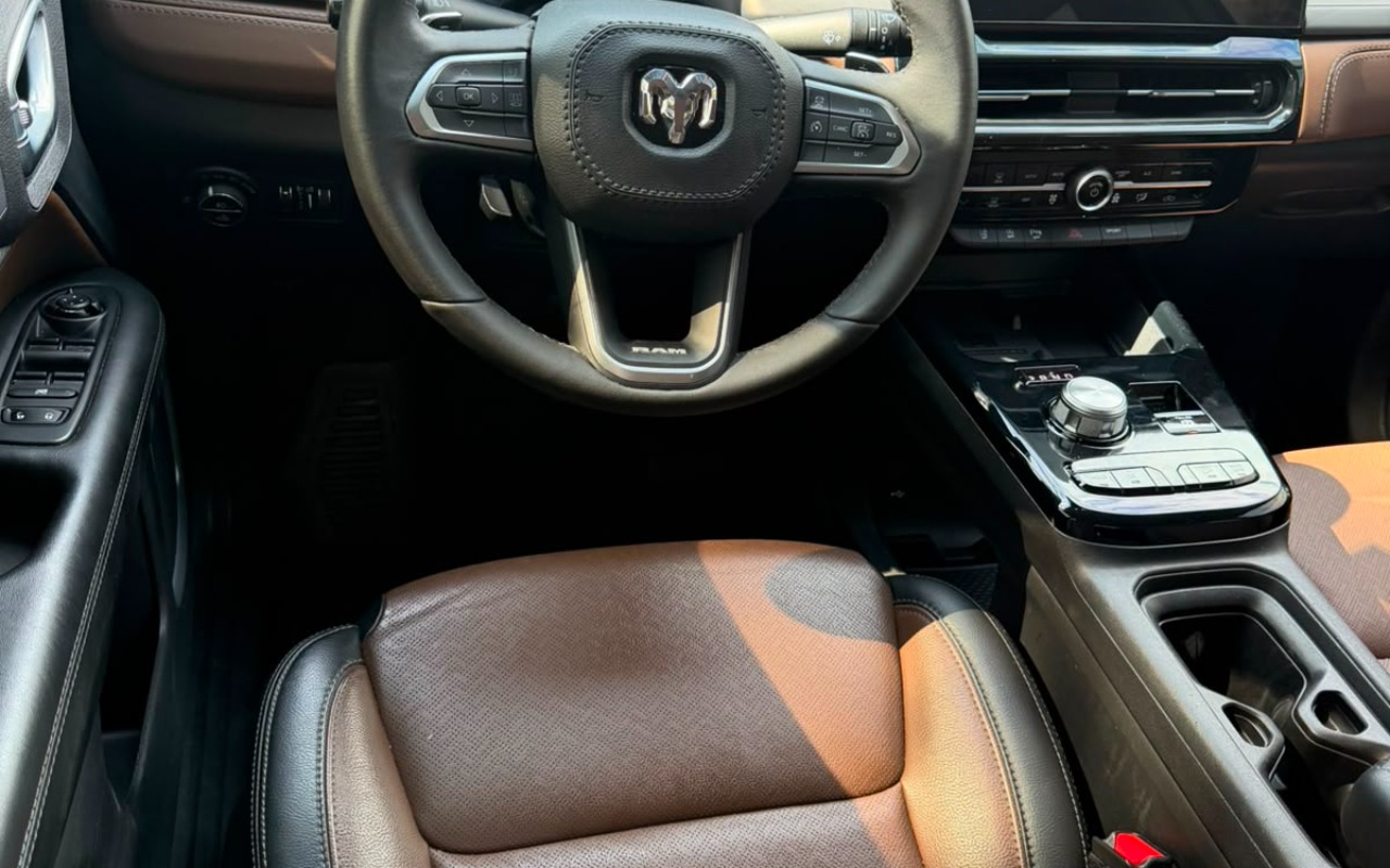 imagem-https://www.socarrao.com.br/sc-vehicle-images-prod/4126474/1790362600635-V2hhdHNBcHAgSW1hZ2UgMjAyNi0wOS0yNSBhdCAxNS41MC41OS5qcGVn.jpeg
