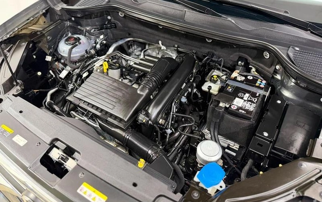 imagem-https://www.socarrao.com.br/sc-vehicle-images-prod/4126476/1790362633236-8294665_16_B_c4cf117cc9.jpeg