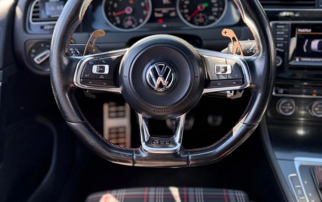 imagem-https://www.socarrao.com.br/sc-vehicle-images-prod/4126489/1790362863996-69436ab6c430105cc.jpg