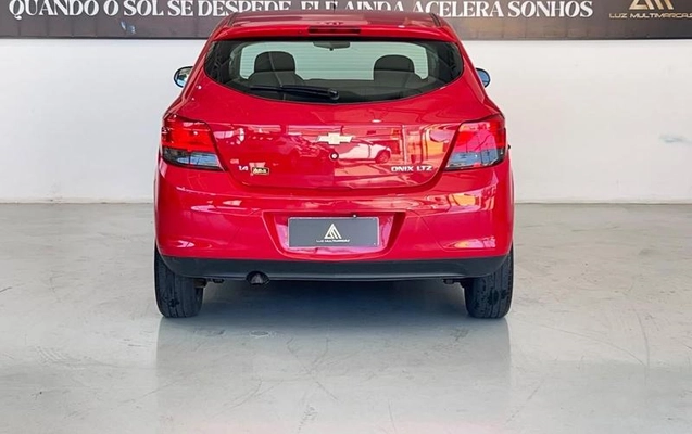 imagem-https://www.socarrao.com.br/sc-vehicle-images-prod/4126494/1790683141036-8513288_8_B_004724fb83.jpeg