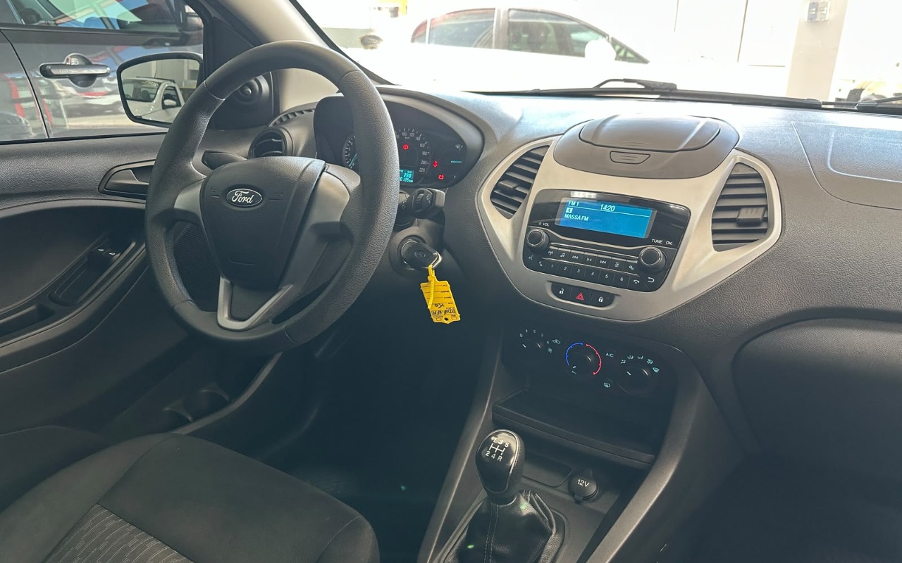 imagem-https://www.socarrao.com.br/sc-vehicle-images-prod/4126629/1790363118337-Z2RhLmpwZWc.jpeg