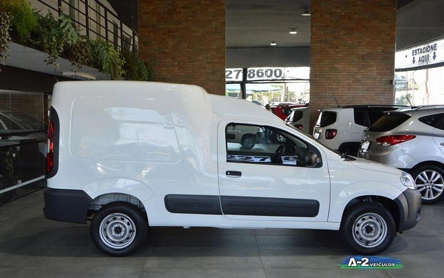 imagem-https://www.socarrao.com.br/sc-vehicle-images-prod/4126743/1790363325141-8514653_6_B_ce115d6784.jpeg