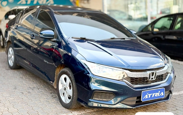 imagem-https://www.socarrao.com.br/sc-vehicle-images-prod/4126744/1790363342330-3005b100-2b02-4cf0-8579-7fda0076d079.jpg
